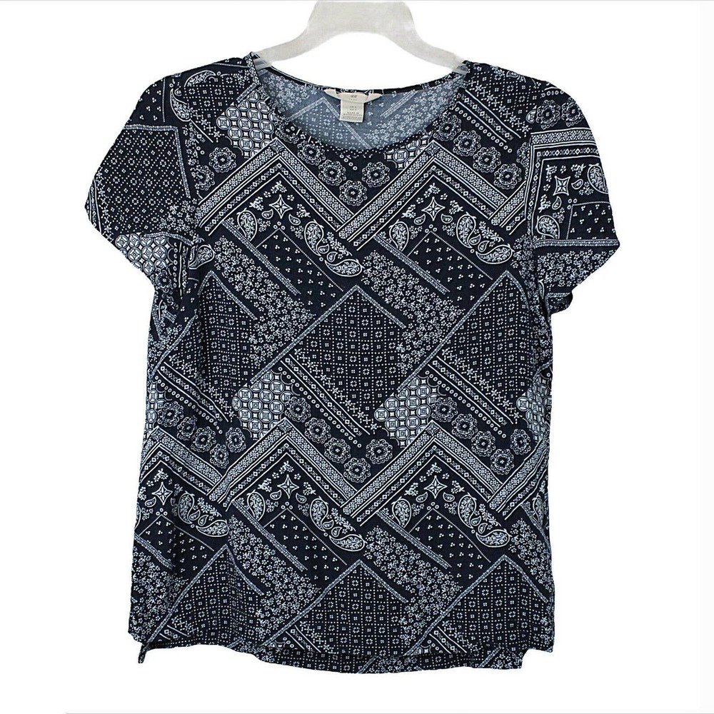 H&M Women's Dark Blue White Short Sleeved Patterned Side Slit Blouse Top Size 2